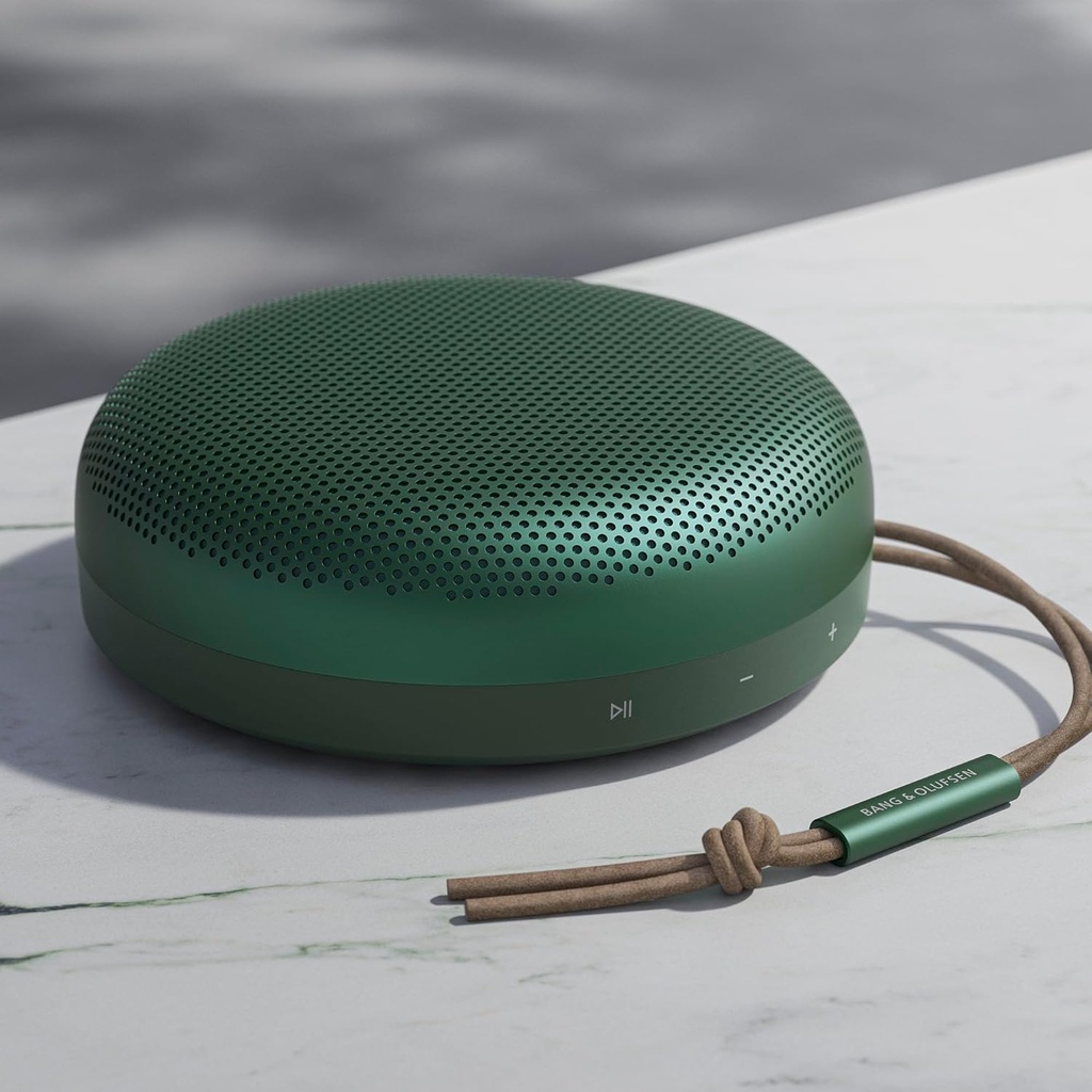 BANG & OLUFSEN BEOSOUND A1 2ND GENERATION PORTABLE SPEAKERS, Green