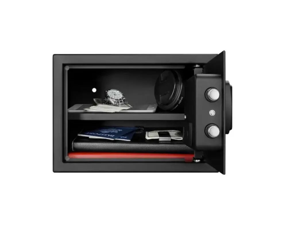 FORTRESS SMALL PERSONAL SAFE WITH ELECTRIC LOCK 