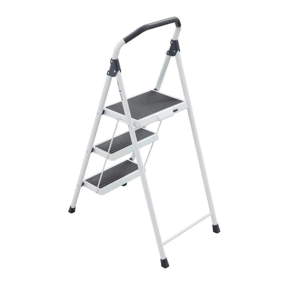 GORILLA LADDER 3 STEPS 8.8 INCHES 