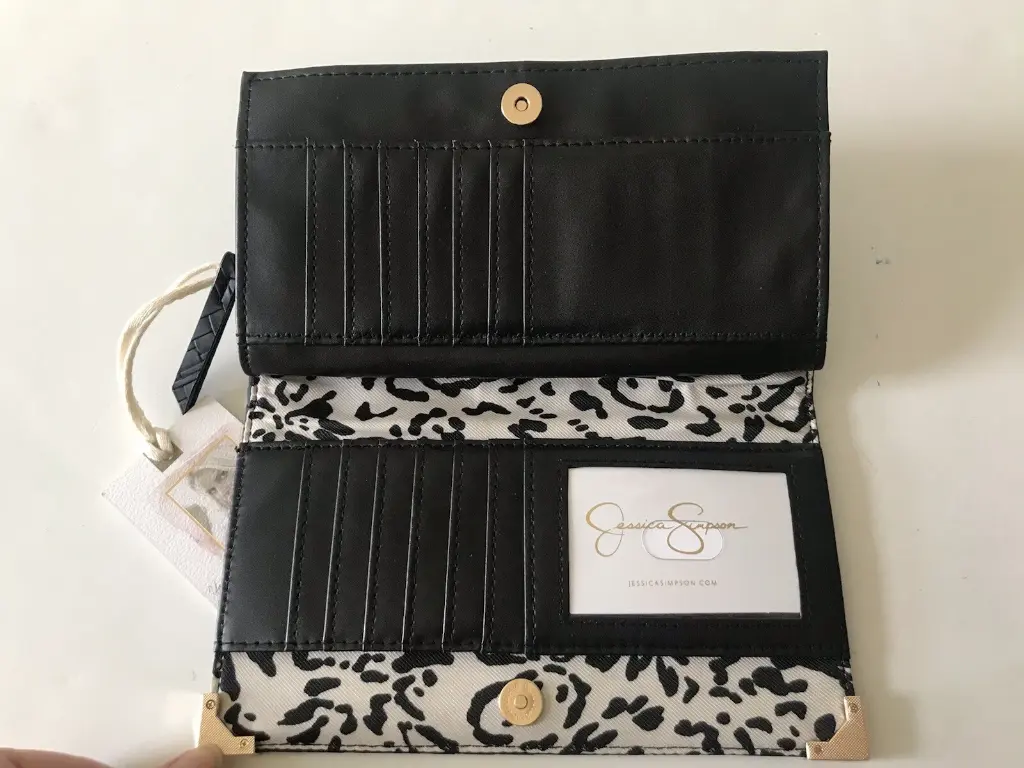 JESSICA SIMPSON METEORITE LARGE FRANKIE BASKET WEAVE ZIP/SNAP WALLET NWT