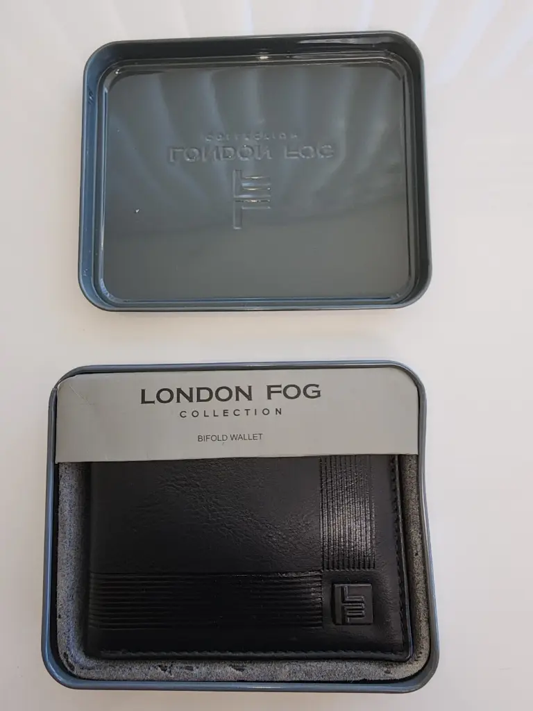 London Fog Men's Leather Bifold Wallet Black