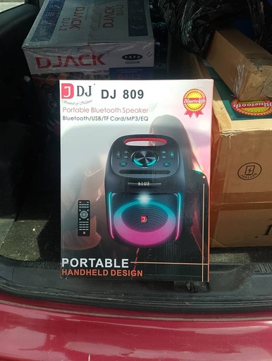 DJACK DJ-809 PORTABLE SOUND SYSTEM